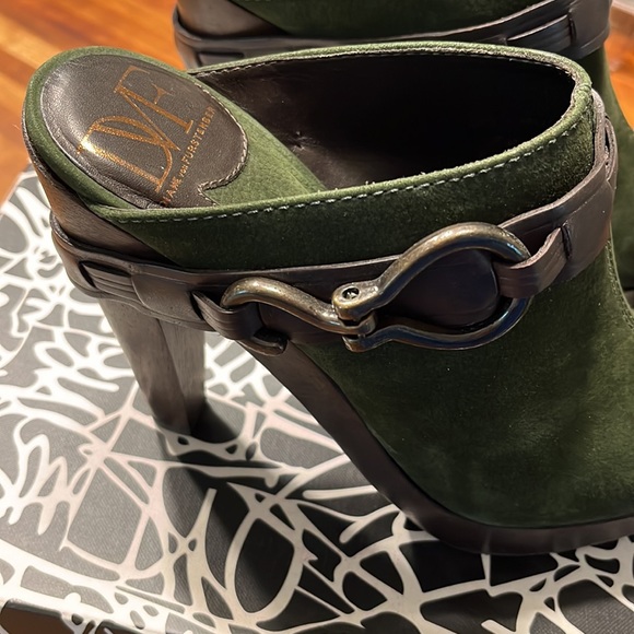 DVF Gorgeous Fawn Clog size 7.5 - Picture 6 of 9